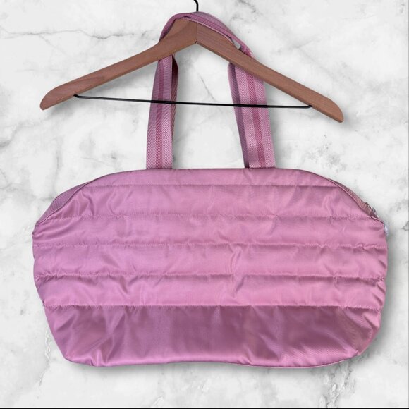 Victoria's Secret Pink Quilted Duffle Bag Tote New Barbiecore Gym Bag Travel - Picture 2 of 4
